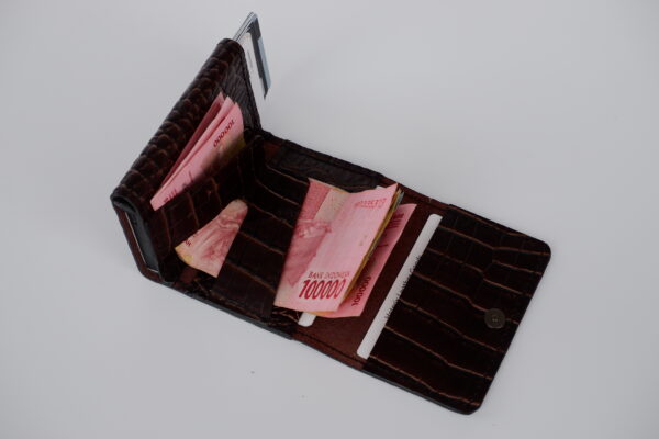 Pop-Up Card Holder