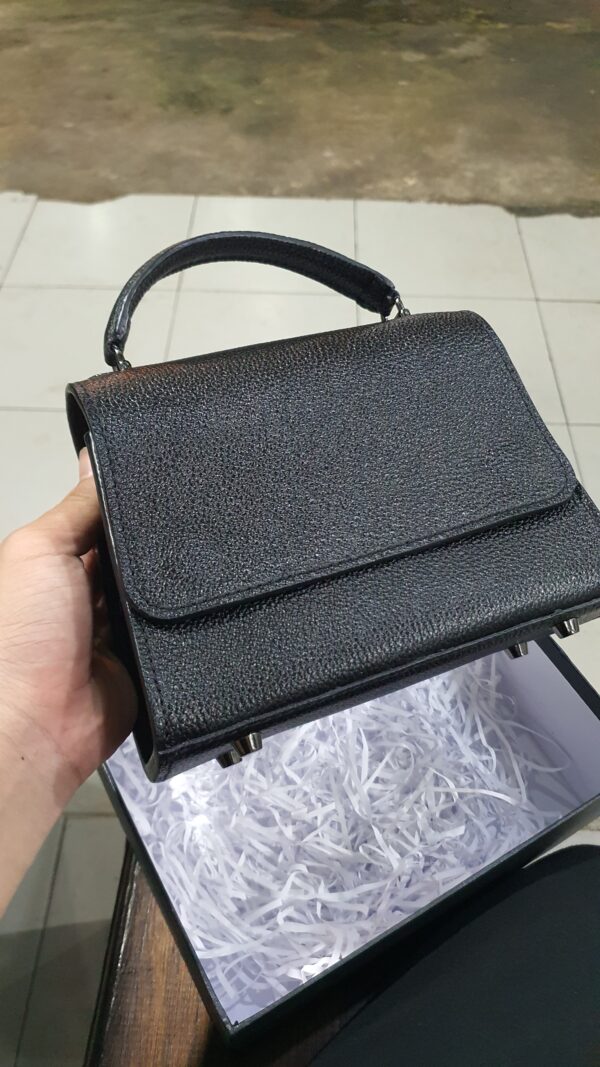 Petite Classy HandBag - Image 3