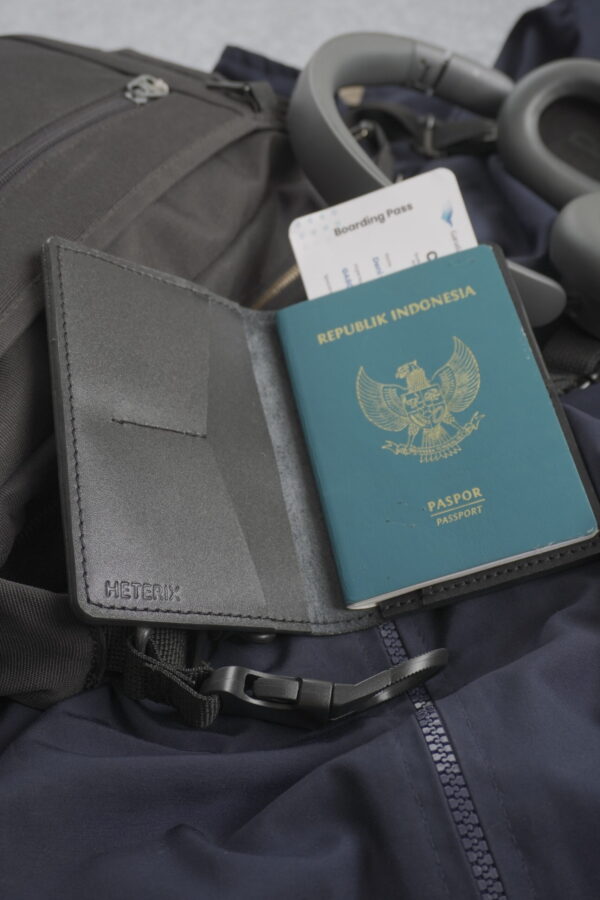Leather Passport Cover - Image 2